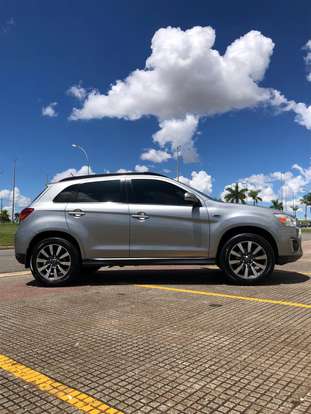 MITSUBISHI-ASX-2014