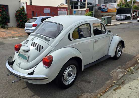 VOLKSWAGEN-FUSCA-1.3 8V GASOLINA 2P MANUAL VOLKSWAGEN-FUSCA-1985