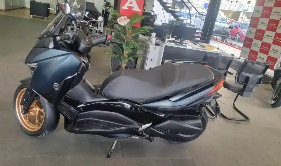 YAMAHA XMAX ABS YAMAHA XMAX ABS