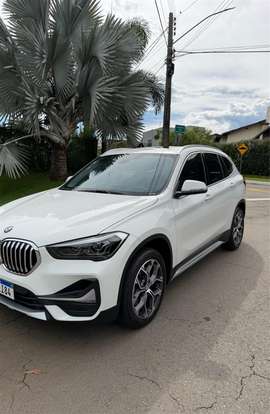 BMW-X1-2.0 16V TURBO ACTIVEFLEX SDRIVE20I X-LINE 4P AUTOMÁTICO BMW-X1-2020