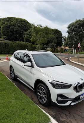 BMW-X1-2.0 16V TURBO ACTIVEFLEX SDRIVE20I X-LINE 4P AUTOMÁTICO BMW-X1-2020