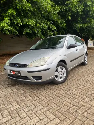 FORD FOCUS 1.6 GLX SEDAN 8V FLEX 4P MANUAL
