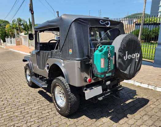 FORD-JEEP-1957