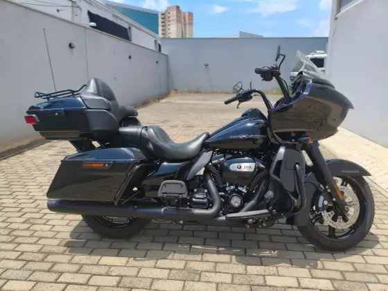 HARLEY-DAVIDSON ROAD GLIDE LIMITED 