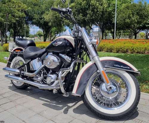 HARLEY-DAVIDSON-SOFTAIL DELUXE-2011