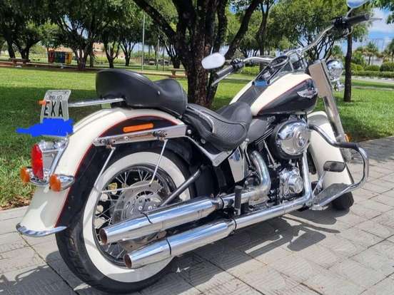 HARLEY-DAVIDSON-SOFTAIL DELUXE HARLEY-DAVIDSON-SOFTAIL DELUXE-2011