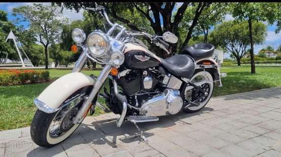 HARLEY-DAVIDSON-SOFTAIL DELUXE-2011