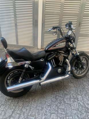 HARLEY-DAVIDSON-SPORTSTER XL 883 R-2011