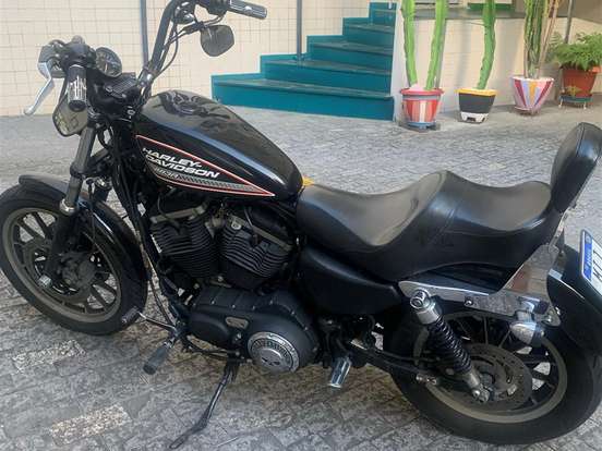 HARLEY-DAVIDSON-SPORTSTER XL 883 R HARLEY-DAVIDSON-SPORTSTER XL 883 R-2011