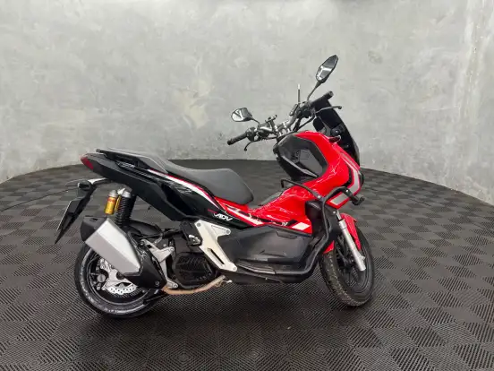 HONDA-ADV-2023