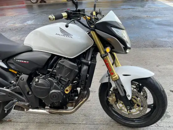 HONDA-CB 600F HORNET HONDA-CB 600F HORNET-2013