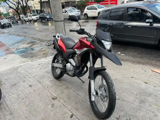 HONDA-XRE 300 HONDA-XRE 300-2011