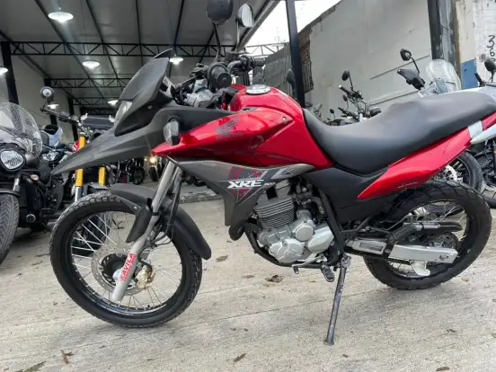 HONDA-XRE 300-2011