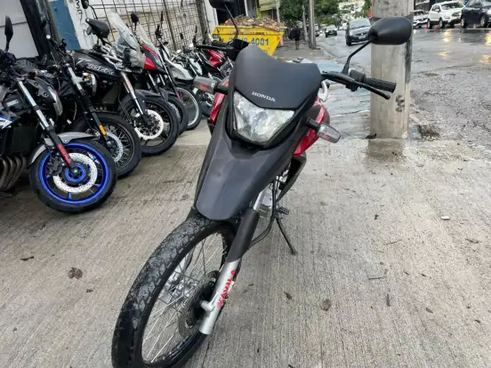 HONDA-XRE 300 HONDA-XRE 300-2011