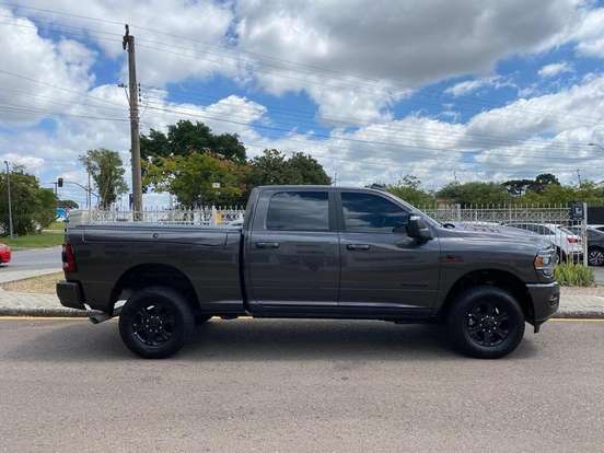 RAM-2500-6.7 I6 TURBO DIESEL LARAMIE NIGHT EDITION CD 4X4 AUTOMÁTICO RAM-2500-2023