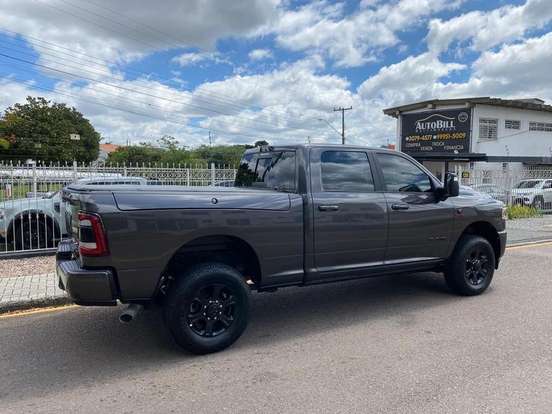RAM-2500-6.7 I6 TURBO DIESEL LARAMIE NIGHT EDITION CD 4X4 AUTOMÁTICO RAM-2500-2023