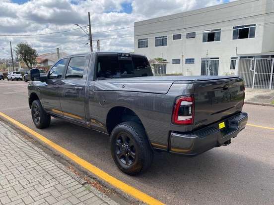 RAM-2500-6.7 I6 TURBO DIESEL LARAMIE NIGHT EDITION CD 4X4 AUTOMÁTICO RAM-2500-2023