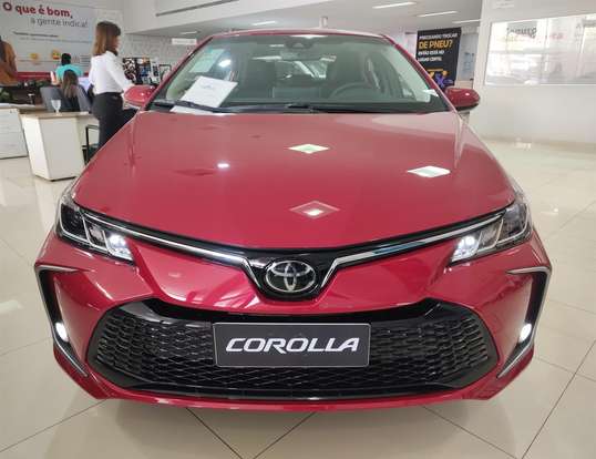 TOYOTA-COROLLA-2025