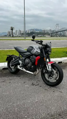 TRIUMPH TRIDENT 660 TRIUMPH TRIDENT 660