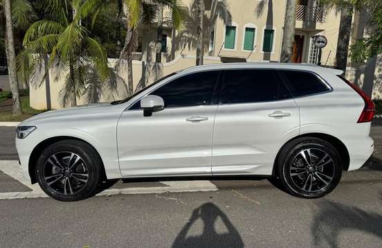 VOLVO-XC60-2019