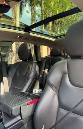 VOLVO-XC60-2.0 T5 GASOLINA MOMENTUM AWD GEARTRONIC VOLVO-XC60-2019