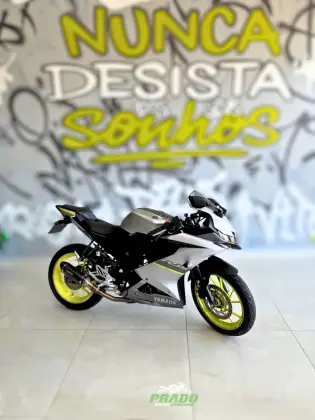 YAMAHA YZF R15 