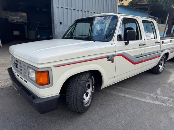 CHEVROLET C20 4.1 CUSTOM S CD 8V GASOLINA 4P MANUAL
