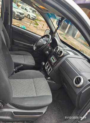 FORD-ECOSPORT-2011