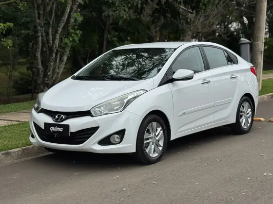 HYUNDAI HB20S 1.6 PREMIUM 16V FLEX 4P MANUAL HYUNDAI HB20S 1.6 PREMIUM 16V FLEX 4P MANUAL