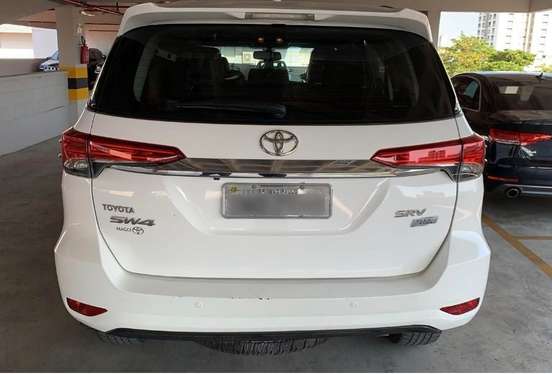 TOYOTA-HILUX SW4-2019