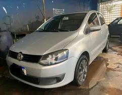 VOLKSWAGEN FOX 1.6 MI 8V FLEX 4P AUTOMATIZADO VOLKSWAGEN FOX 1.6 MI 8V FLEX 4P AUTOMATIZADO
