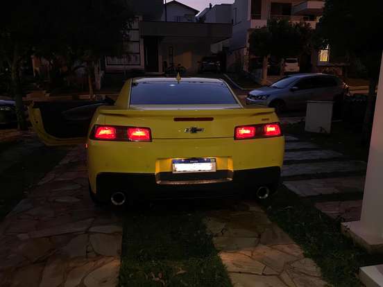 CHEVROLET-CAMARO-6.2 V8 GASOLINA SS AUTOMÁTICO CHEVROLET-CAMARO-2013