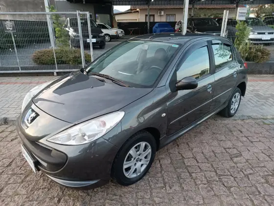 PEUGEOT 207 1.4 XR 8V FLEX 4P MANUAL