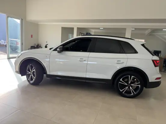 AUDI-Q5-2.0 45 TFSI GASOLINA S LINE BLACK QUATTRO S TRONIC AUDI-Q5-2022