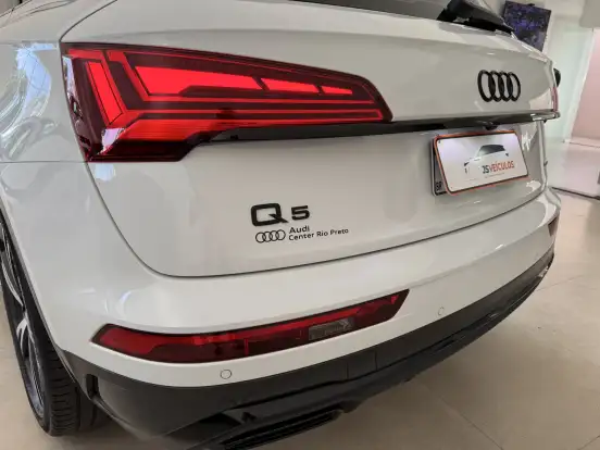 AUDI-Q5-2.0 45 TFSI GASOLINA S LINE BLACK QUATTRO S TRONIC AUDI-Q5-2022