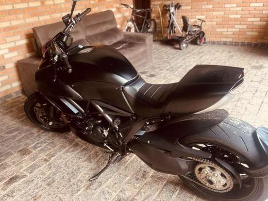 DUCATI-DIAVEL DARK DUCATI-DIAVEL DARK-2016