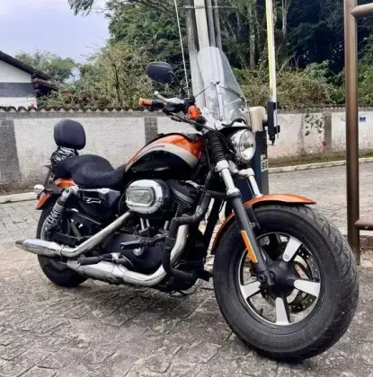 HARLEY-DAVIDSON SPORTSTER 1200 CUSTOM CB LIMITED 