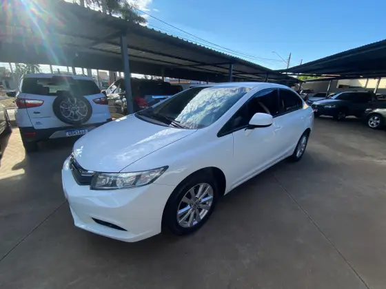 HONDA CIVIC 1.8 LXS 16V FLEX 4P MANUAL