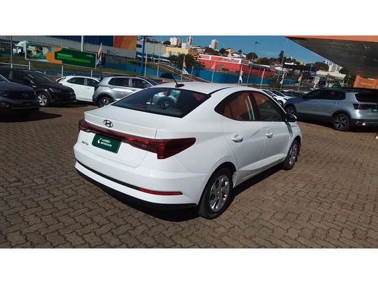 HYUNDAI-HB20S-1.0 12V FLEX COMFORT MANUAL HYUNDAI-HB20S-2023