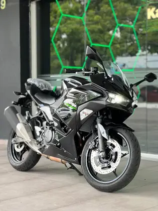 KAWASAKI NINJA 500 