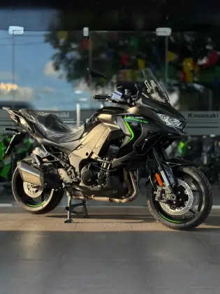 KAWASAKI VERSYS 1100 ABS KAWASAKI VERSYS 1100 ABS