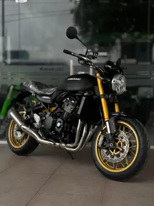 KAWASAKI Z900RS R EDITION 