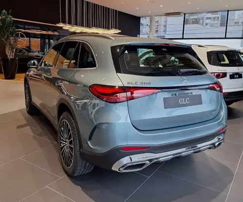 MERCEDES-BENZ-GLC 300-2025