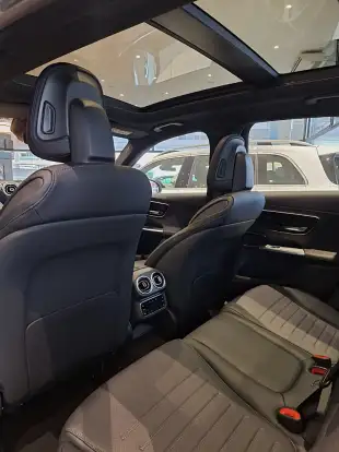 MERCEDES-BENZ-GLC 300-2025