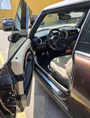 MINI-COOPER-2011