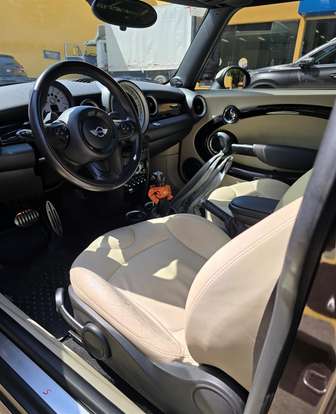 MINI-COOPER-2011