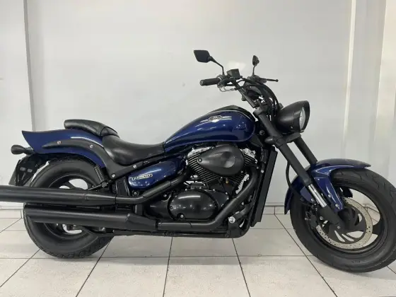 SUZUKI BOULEVARD M800 