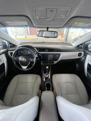 TOYOTA-COROLLA-2018