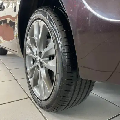 TOYOTA-COROLLA-2018