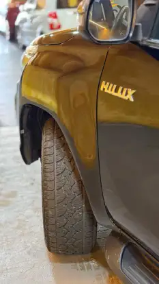 TOYOTA-HILUX-2019